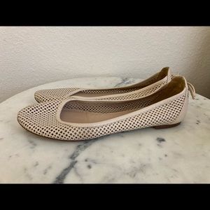 J.Crew Italian Leather Ivory flats with perforation and bow details